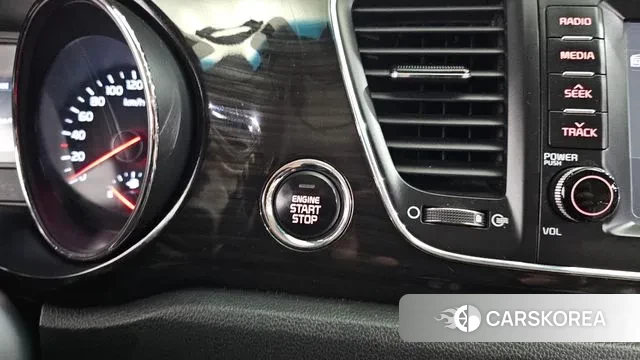 Kia The New Carnival id 3351186 из Кореи 11