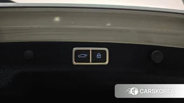 Hyundai Grandeur Hybrid (GN7) id 3734524 из Кореи 11