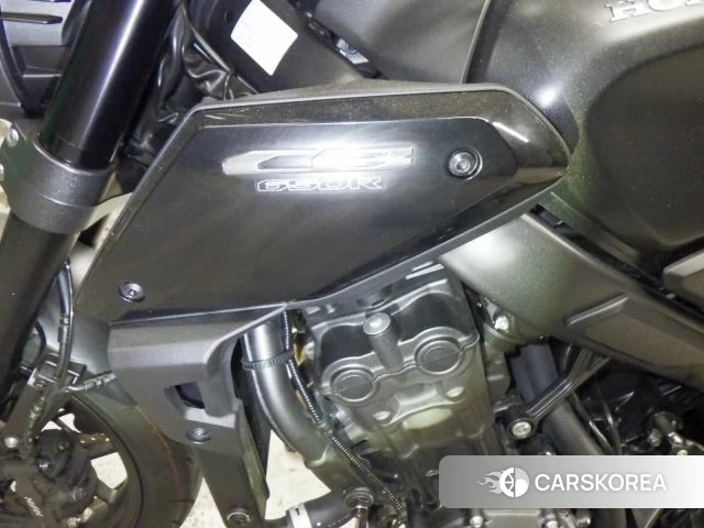 Проданный Honda CB650R id 3994823 из Японии, фото 11