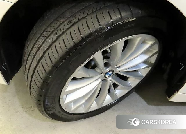 BMW 5 Series (G30) id 4628599 из Кореи 11