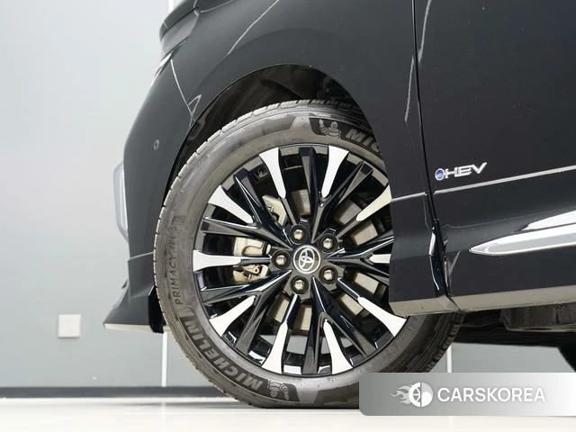 Toyota Elfa id 4261581 из Китая 11