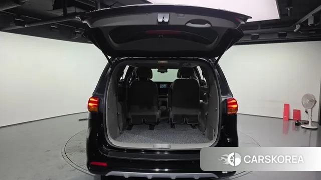 Kia The New Carnival id 3460151 из Кореи 11