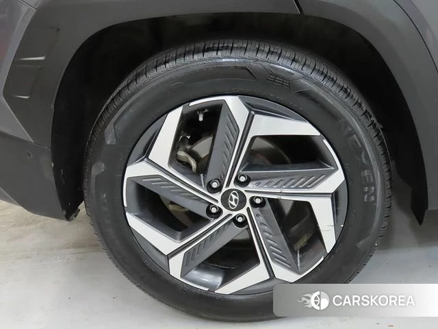 Hyundai Tucson (NX4) id 3866317 из Кореи 11