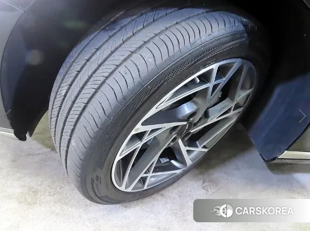 Genesis G90 (RS4) id 3701693 из Кореи 11