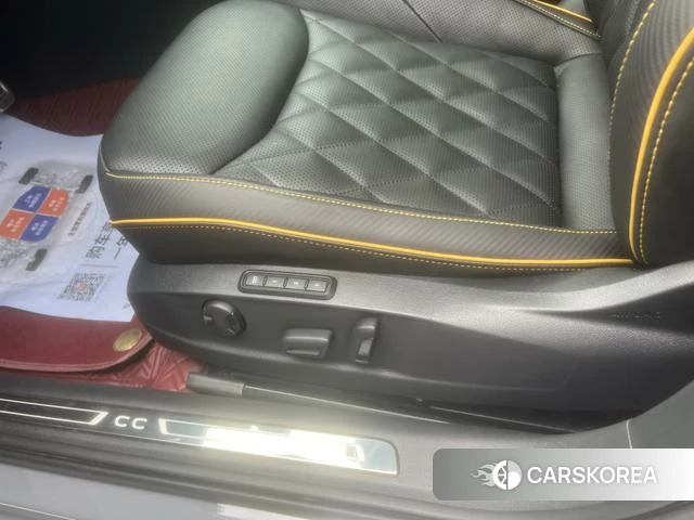 Volkswagen CC id 4278491 из Китая 11