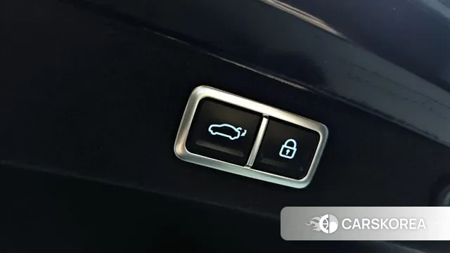 Hyundai Grandeur Hybrid (GN7) id 3496926 из Кореи 11