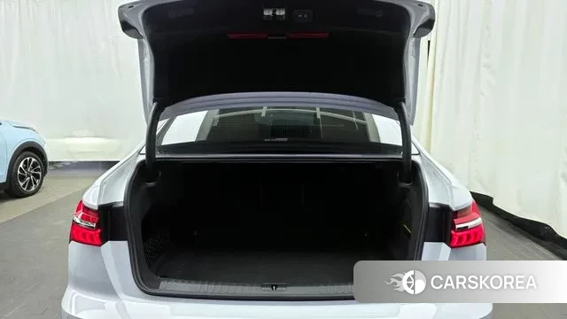 Audi A6 (C8) id 3701739 из Кореи 11