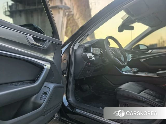 Audi A6L id 4278006 из Китая 11