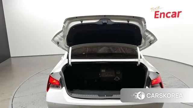 Hyundai Avante (CN7) id 3650381 из Кореи 11