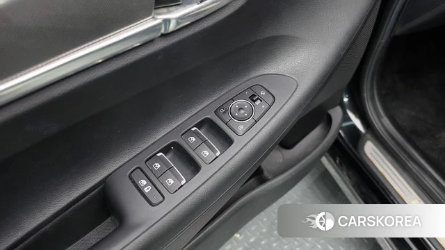 Hyundai The New Grandeur IG Hybrid id 4720870 из Кореи 11