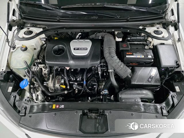 Hyundai Avante AD id 4325747 из Кореи 11