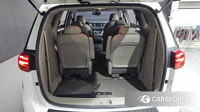 Kia The New Carnival id 4551452 из Кореи 11