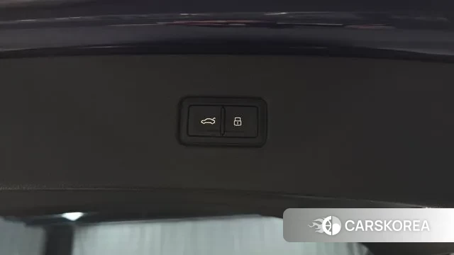 Audi Q7 (4M) id 2993636 из Кореи 11