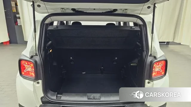 Jeep Renegade id 3003976 из Кореи 11