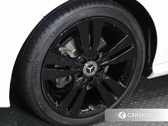 Mercedes-Benz A-Class W176 id 3814405 из Кореи 11