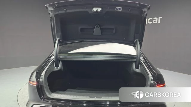Hyundai Grandeur (GN7) id 4243792 из Кореи 11