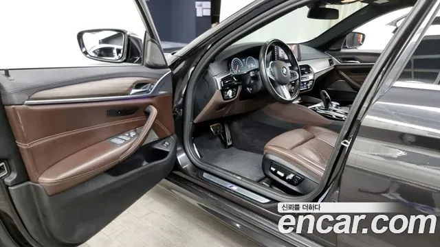 BMW 5 Series (G30) id 2686784 из Кореи 11