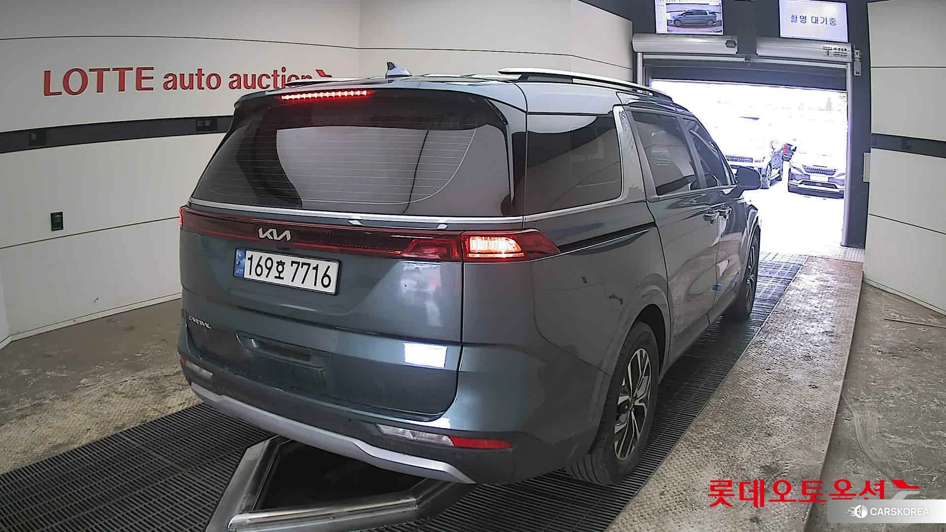 Kia Carnival id 3869418 из Кореи 11