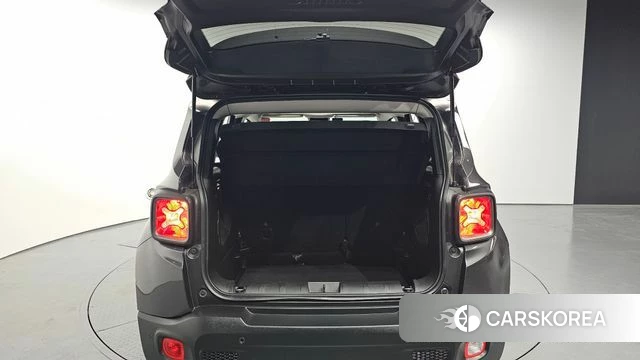 Jeep Renegade id 4294781 из Кореи 11