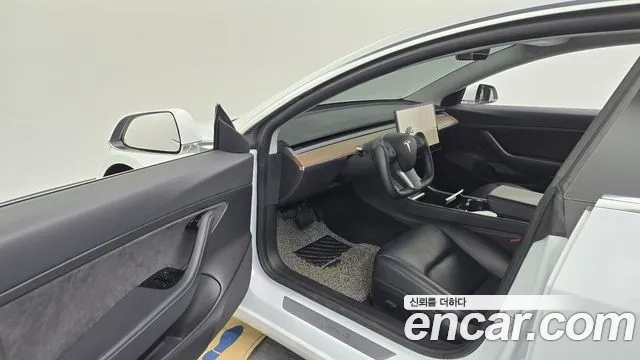 Tesla Model 3 id 2672353 из Кореи 11