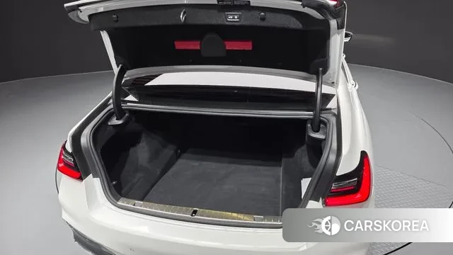 BMW 7 Series (G11) id 3513156 из Кореи 11