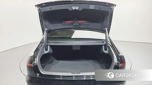 Hyundai Grandeur (GN7) id 3786805 из Кореи 11