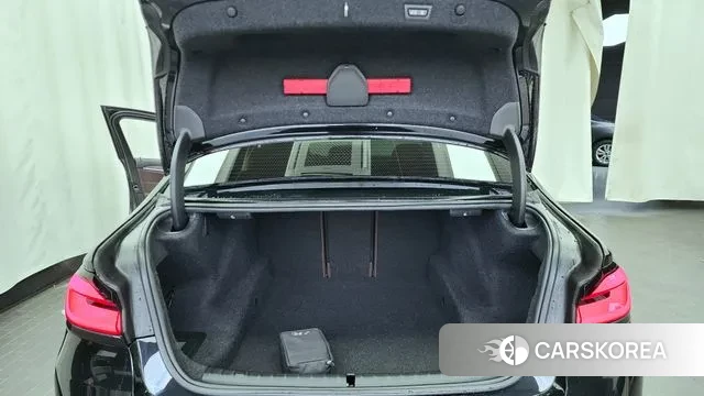 BMW 5 Series (G30) id 3479257 из Кореи 11