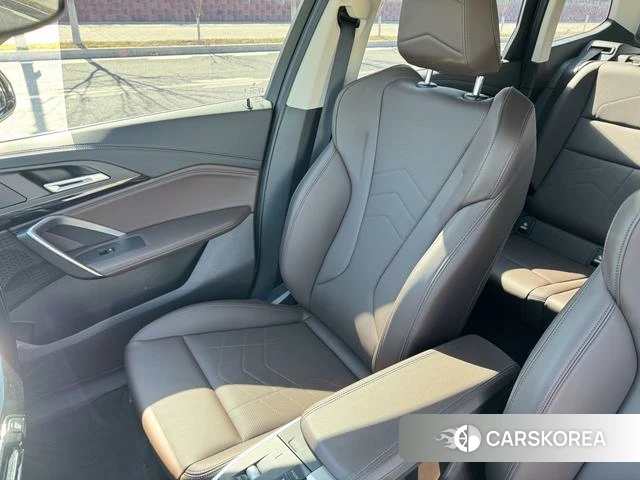 BMW X1 id 4236256 из Китая 11