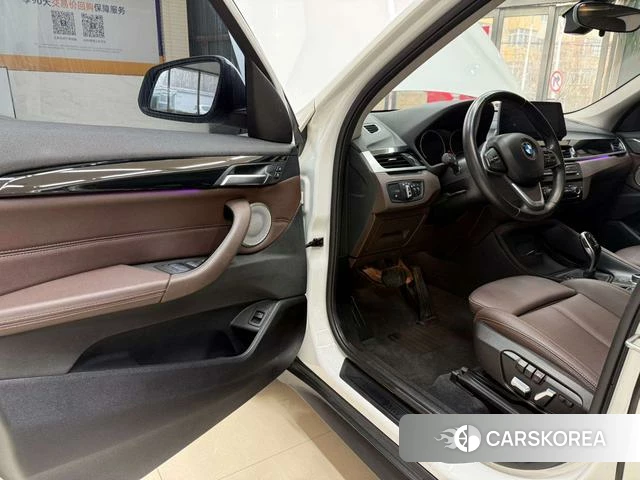 BMW X1 id 4255892 из Китая 11