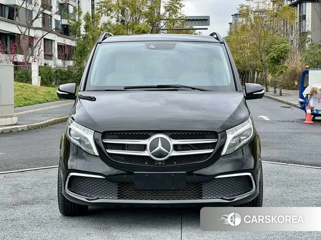 Mercedes-Benz V-class id 4277967 из Китая 11