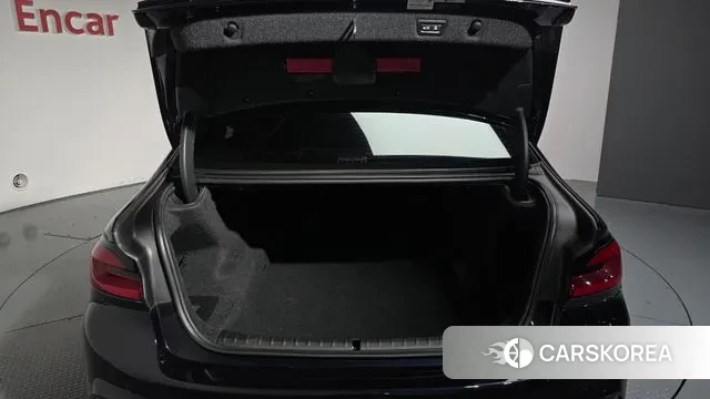 BMW 5 Series (G30) id 3209862 из Кореи 11