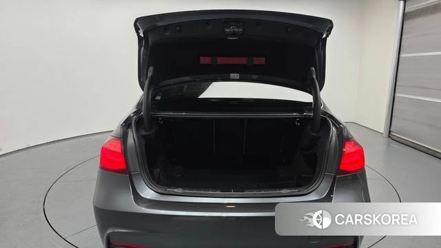 BMW 3 Series (F30) id 3801808 из Кореи 11