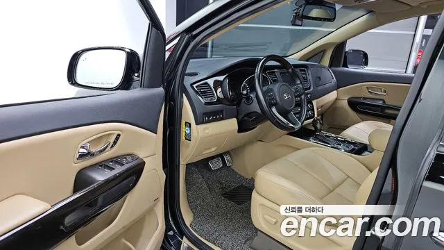 Kia The New Carnival id 2660675 из Кореи 11