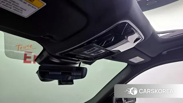 Land Rover Range Rover Velar id 3641206 из Кореи 11