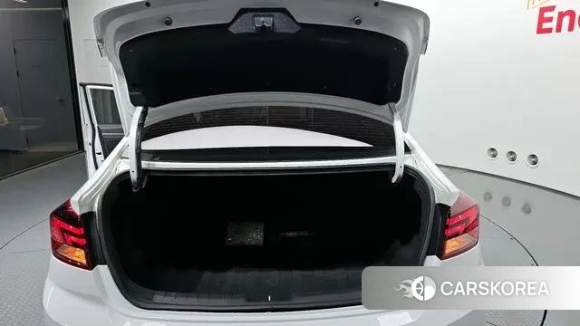 Hyundai The New Avante AD id 2961394 из Кореи 11