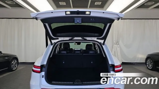 Genesis GV70 id 2920011 из Кореи 11