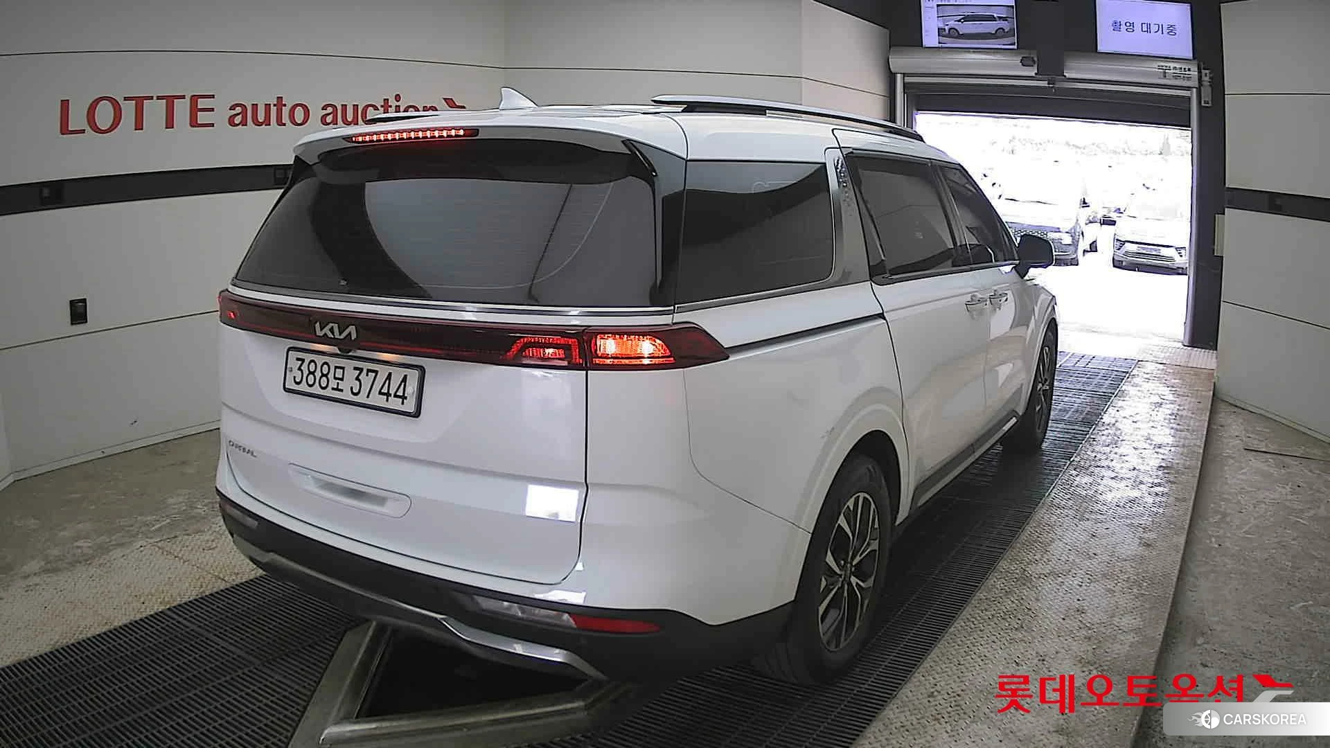 Kia Carnival id 4347368 из Кореи 11