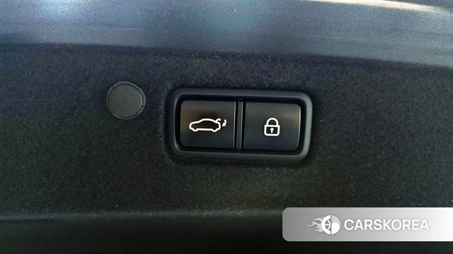 Hyundai The New Grandeur IG Hybrid id 4282176 из Кореи 11