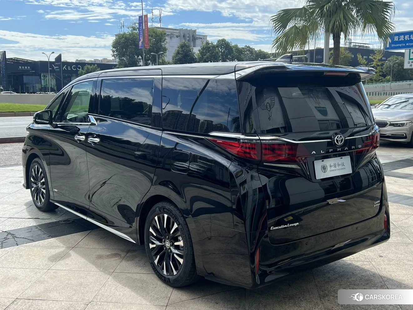 Toyota Elfa id 4473630 из Китая 11