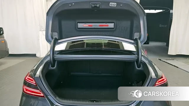 Genesis The New G70 id 2970178 из Кореи 11