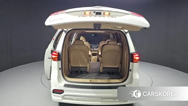 Kia The New Carnival id 3505484 из Кореи 11