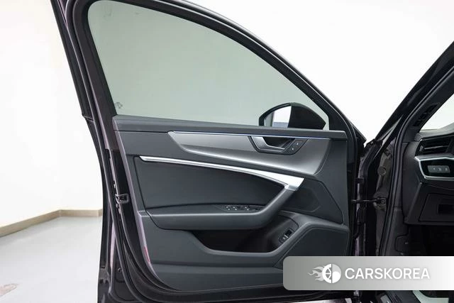 Audi A6L id 4275766 из Китая 11
