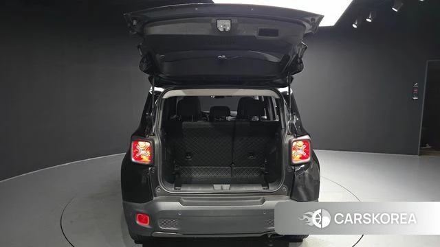 Jeep Renegade id 4603910 из Кореи 11