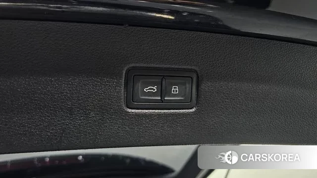 Audi Q7 (4M) id 3407744 из Кореи 11