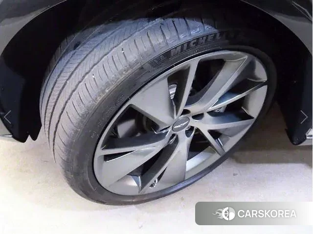 Genesis GV70 id 2939418 из Кореи 11