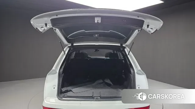 Audi Q7 (4M) id 3745946 из Кореи 11