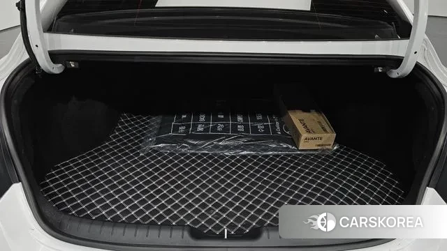 Hyundai The New Avante (CN7) id 3571851 из Кореи 11