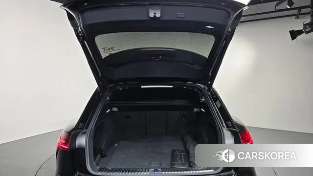 Audi e-Tron id 3561566 из Кореи 11