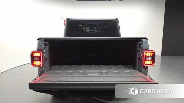 Jeep Gladiator (JT) id 4622981 из Кореи 11