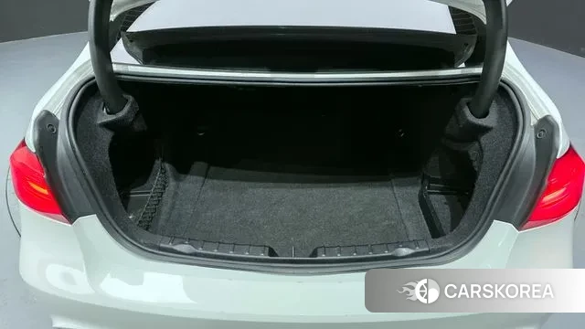 BMW 3 Series (F30) id 3789782 из Кореи 11